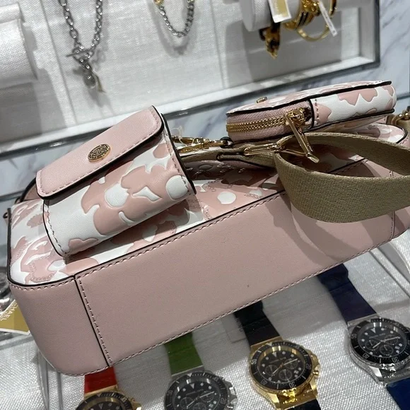 Michael Kors Jet Set Sm Sequined Floral Print Crossbody Case for Apple Airpods P - Picture 4 of 16